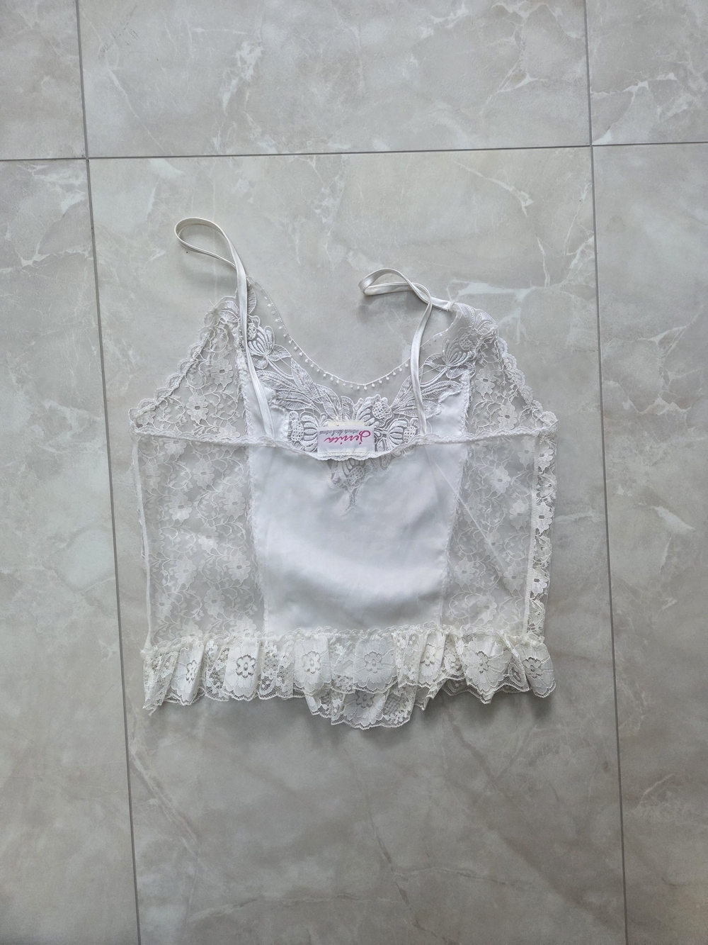 Jessica White Lace Camisole Top - Picture 4 of 4